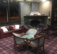 The Cafe style Restaurant  Bar - Holiday Sunshine Coast