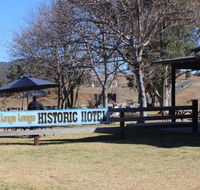 The New Linga Longa Inn - Holiday Sunshine Coast