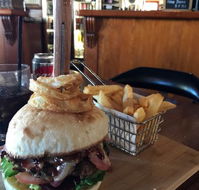 Vandenburg Hotel Restaurant - Sunshine Coast Tourism