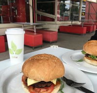 4 Bears Cafe - Sunshine Coast Tourism