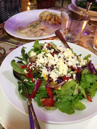 Caffe Gusto Uralla - Sunshine Coast Tourism 0