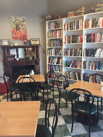 Chrissie's Book Lounge & Cafe - Holiday Sunshine Coast 0