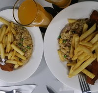 Leeton  District Bowling Club Restaurant - Holiday Sunshine Coast