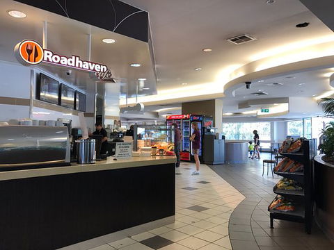 Roadhaven - Holiday Sunshine Coast 0