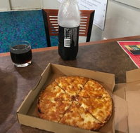Surfside Pizza  Bistro - Holiday Sunshine Coast