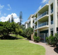 The Beach Bar - Holiday Sunshine Coast