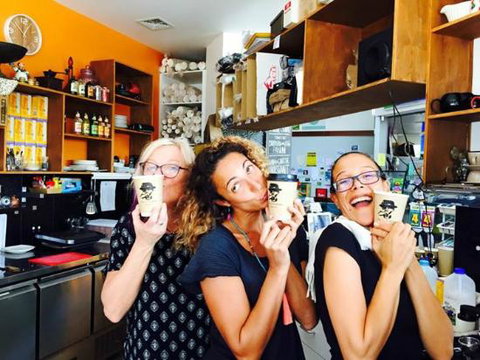 The Daily Grind Coffee Bar - Holiday Sunshine Coast 0