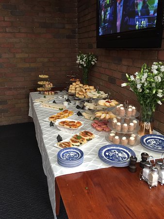 Colony Inn Hotel - Holiday Sunshine Coast 0