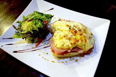 Early Doors Cafe - Sunshine Coast Tourism 0