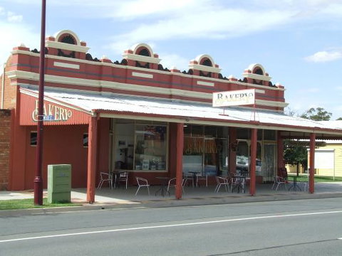 Jerilderie Bakery - Holiday Sunshine Coast 0