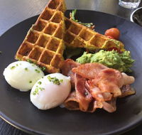 Maple and Clove - Holiday Sunshine Coast