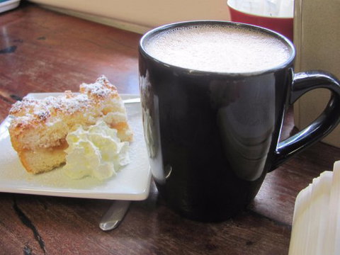 Piccolo - Sunshine Coast Tourism 0