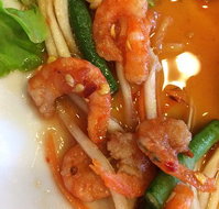 Two Sisters Lao Thai Restaurant - Holiday Sunshine Coast