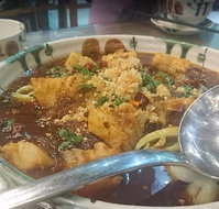 Yat Bun Tong - Holiday Sunshine Coast