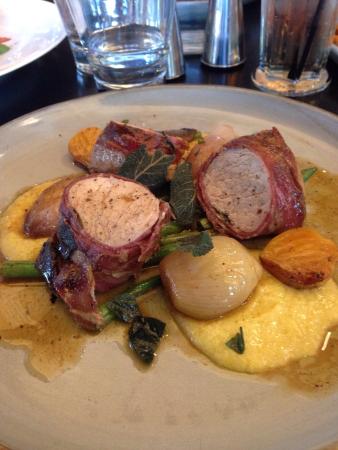 Belluci's Trattoria - Sunshine Coast Tourism 0