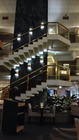 Booked. Restaurant - Sunshine Coast Tourism 0