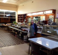 Canberra Cafe - Sunshine Coast Tourism