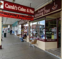 Carahs Cakes  Pies - Holiday Sunshine Coast