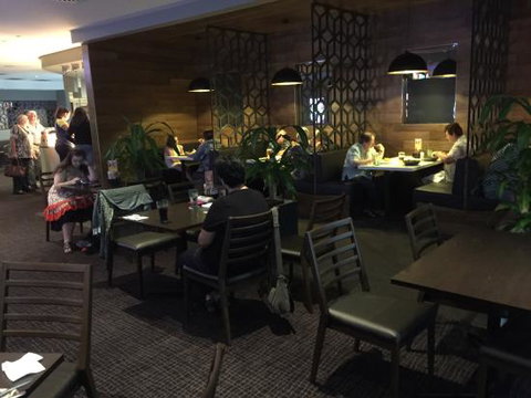 Cessnock Leagues Club - Sunshine Coast Tourism 0