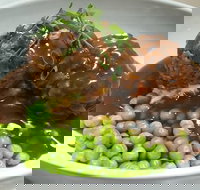 Farmers Hotel Vacy - Sunshine Coast Tourism