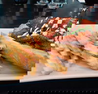 Fat Goanna Cafe - Holiday Sunshine Coast