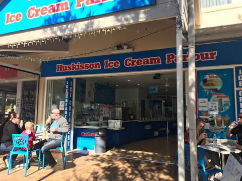 Huskisson Ice Cream Parlour - Sunshine Coast Tourism 0