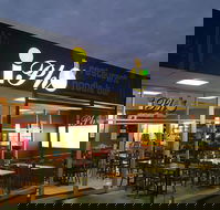 I Pho Restaurant  Noodle Bar - Sunshine Coast Tourism