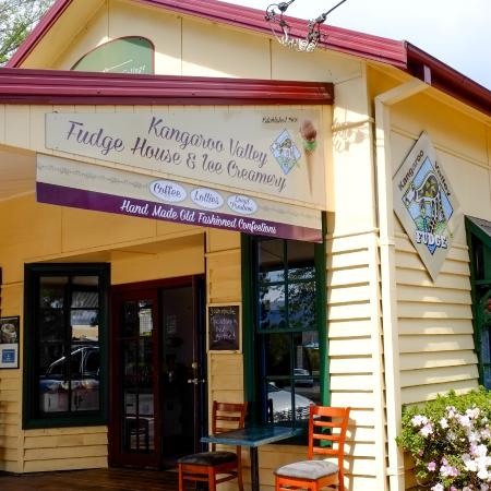 Kangaroo Valley NSW Sunshine Coast Tourism