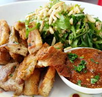 Plumb on Tennant - Sunshine Coast Tourism