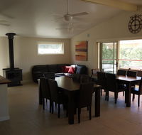 Tanwarra Lodge Pizza Restaurant - Holiday Sunshine Coast