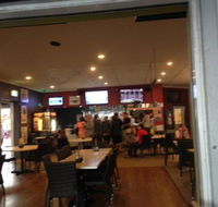 The Shaws Bay Hotel - Sunshine Coast Tourism