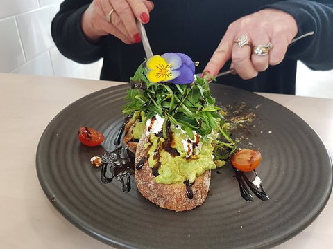 Three Flamingos Espresso - Holiday Sunshine Coast 0