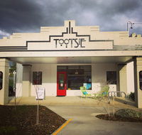 Tootsie - Holiday Sunshine Coast
