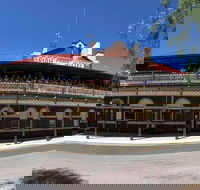 Ariah Park Hotel Dining  Bar - Sunshine Coast Tourism