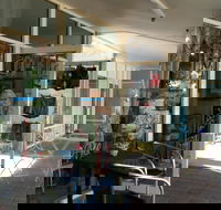 Cafe Kiks - Holiday Sunshine Coast