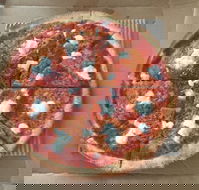 Crust Gourmet Pizza - Sunshine Coast Tourism