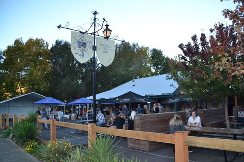 George IV Inn Picton - Sunshine Coast Tourism 2
