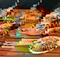 Kyneton Hotel - Sunshine Coast Tourism