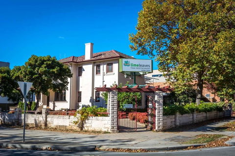 Lime Leaves - Sunshine Coast Tourism 0