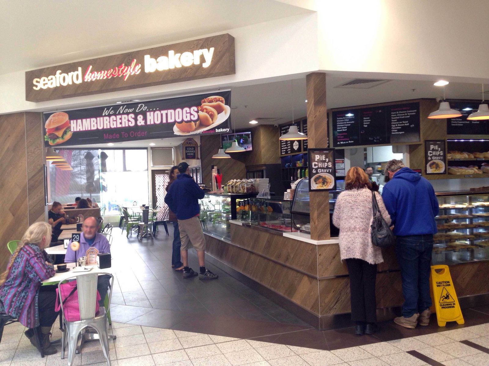  Sunshine Coast Tourism