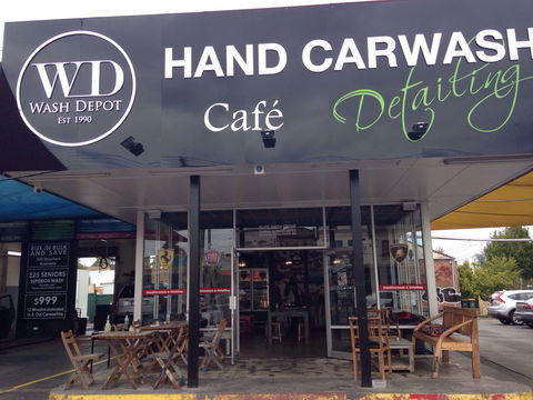 Wash Depot Cafe - Holiday Sunshine Coast 0