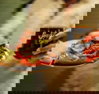 Bucket Boys Bar - Holiday Sunshine Coast