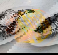 Jamaica Blue - Rockingham - Sunshine Coast Tourism