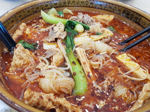 Jingfen Shijia - Sunshine Coast Tourism 0