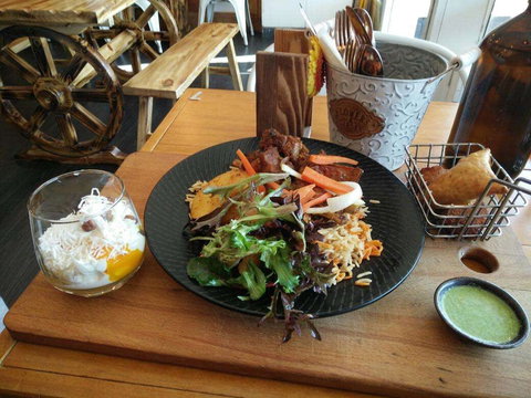 #Somalieats - Sunshine Coast Tourism 0