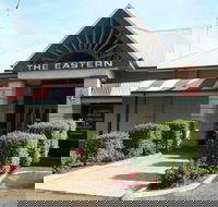South Eastern Hotel - Sunshine Coast Tourism