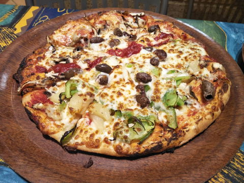 Bella's Pizza House - Sunshine Coast Tourism 0