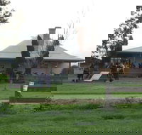 Caldermeade Farm Cafe - Holiday Sunshine Coast