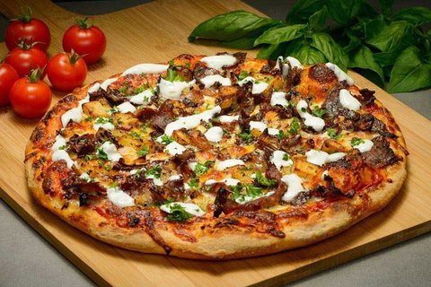 Darvid's Pizzeria - Holiday Sunshine Coast 0