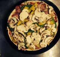 Hills Gourmet Pizza - Sunshine Coast Tourism